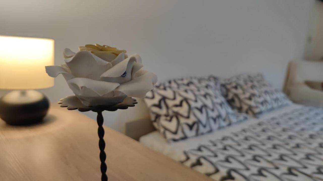 Rosi Room Giucano Екстериор снимка