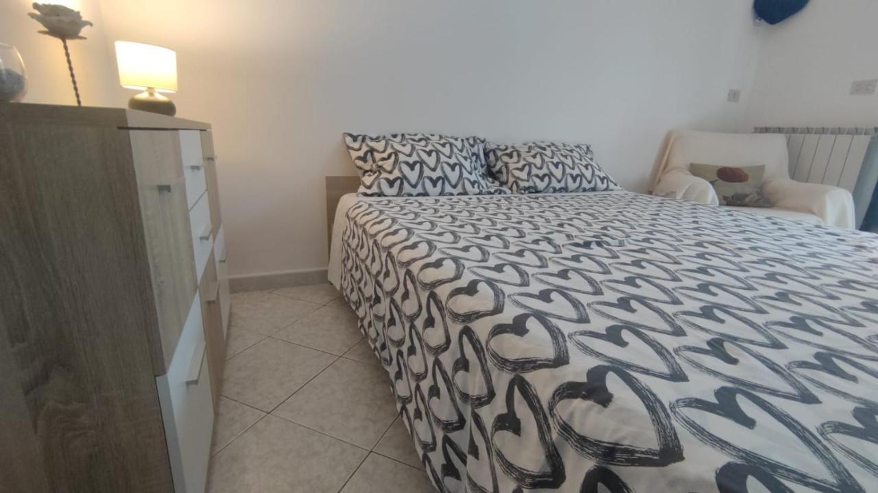 Rosi Room Giucano Екстериор снимка